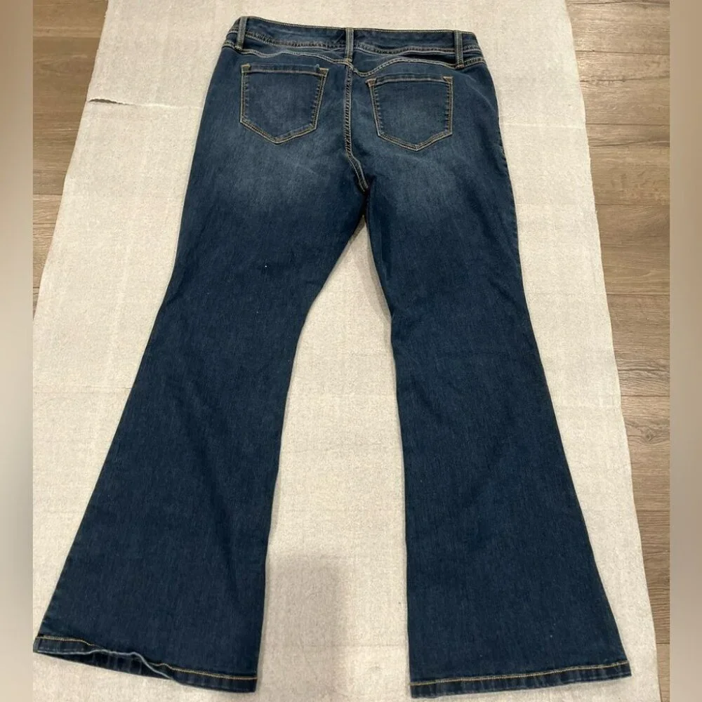 [14R]Torrid Super Stretch Luxe Slim Boot Jeans - Picture 4 of 8